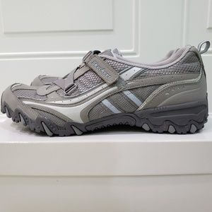 Skechers Women Hiking Sneakers  Size 9.5